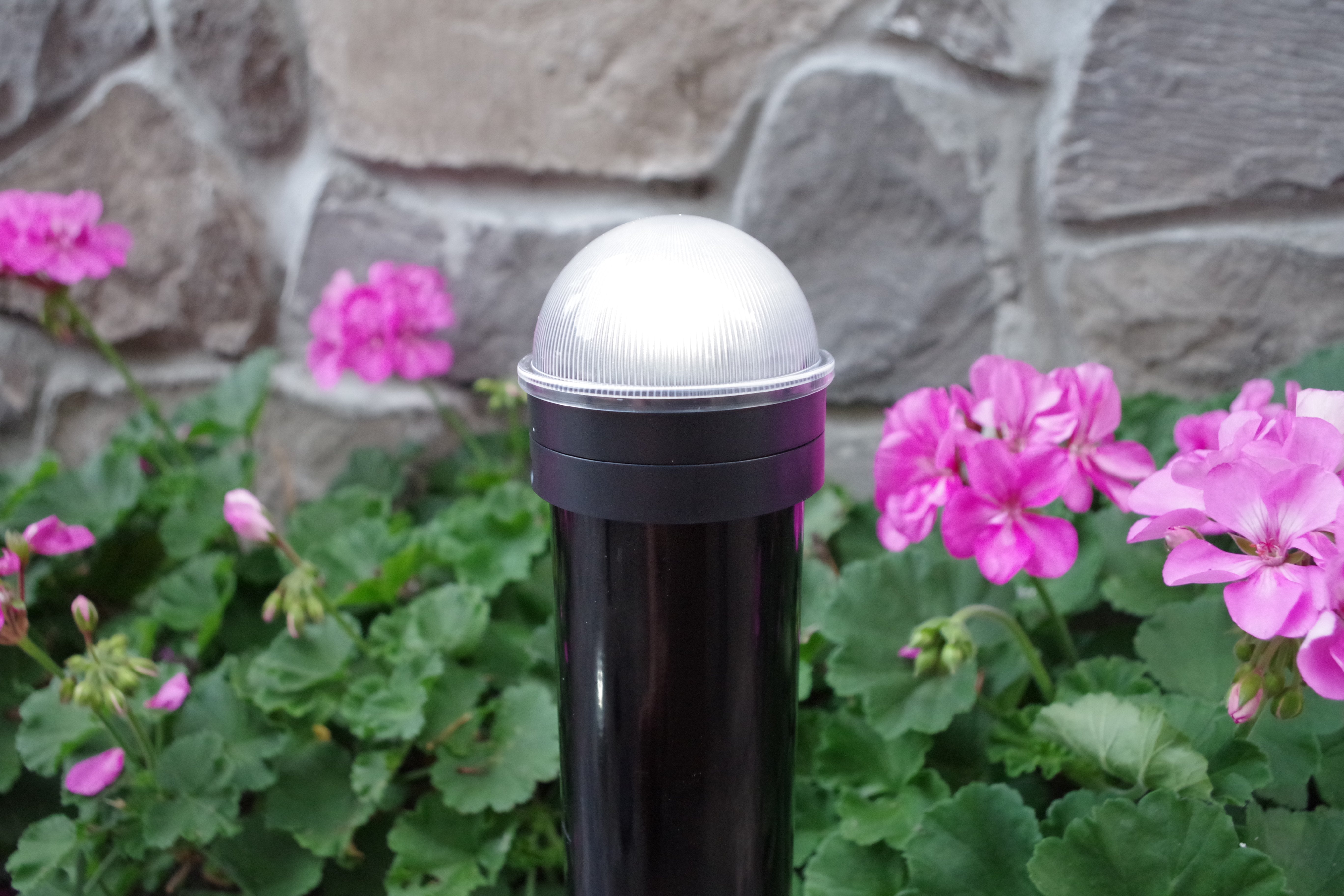 Classy Summit Solar Post Cap